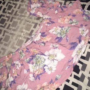 Cute floral cropped top 😍